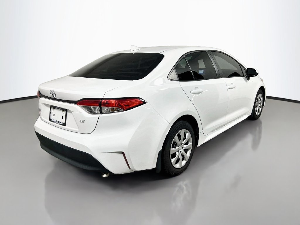 Used 2025 Toyota Corolla LE FWD image 3