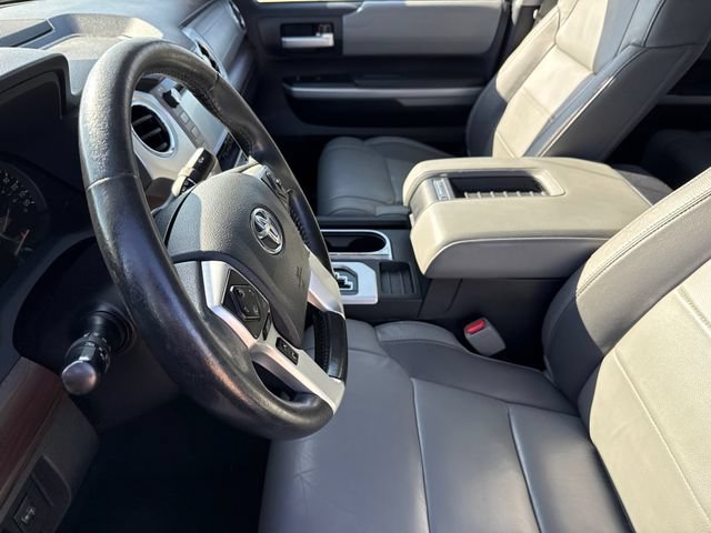 Used 2018 Toyota Tundra Limited w/ Limited Premium Package AWD/4WD image 18