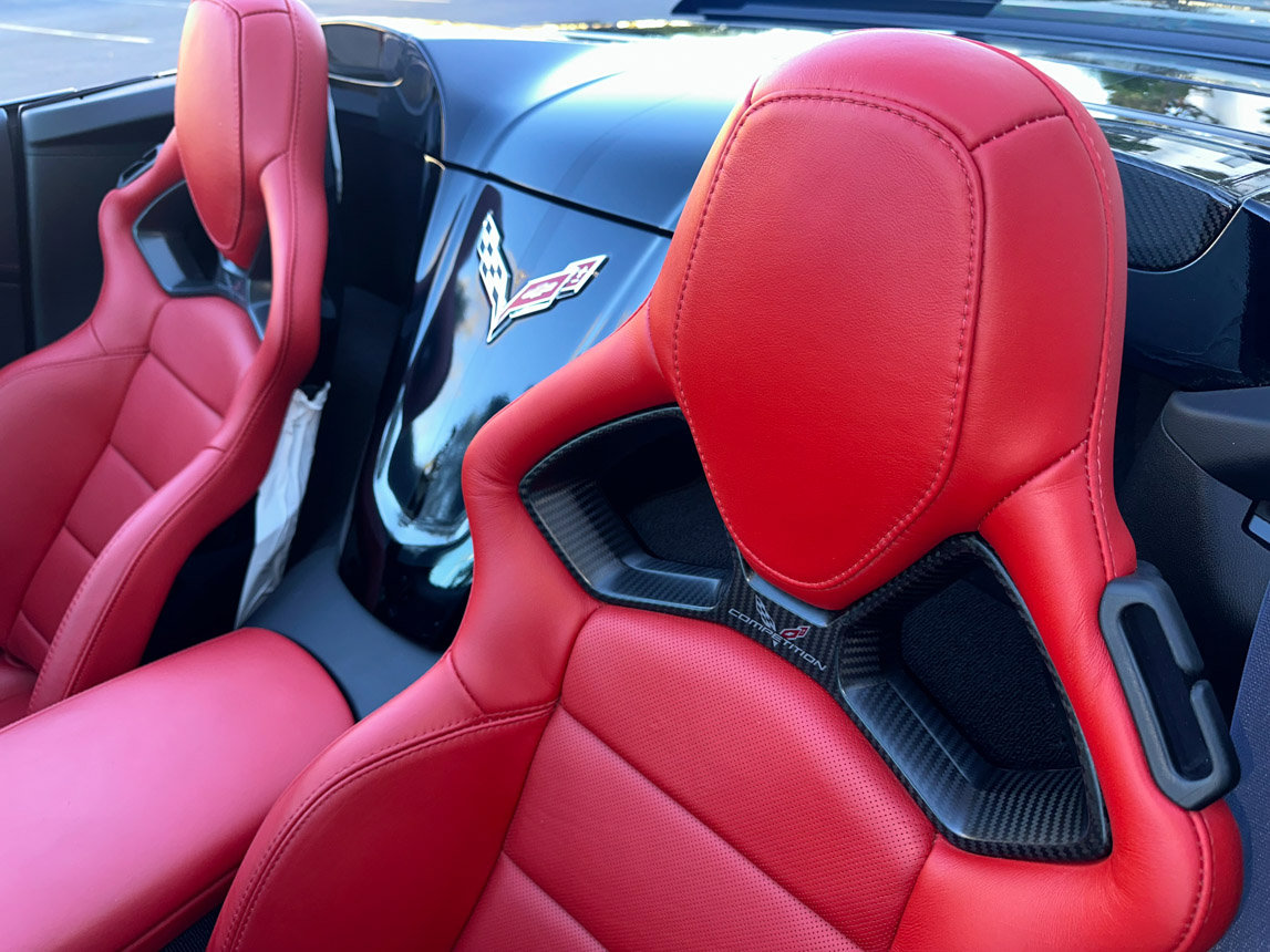 Used 2015 Chevrolet Corvette Z06 w/ 3LZ Preferred Equipment Group image 33