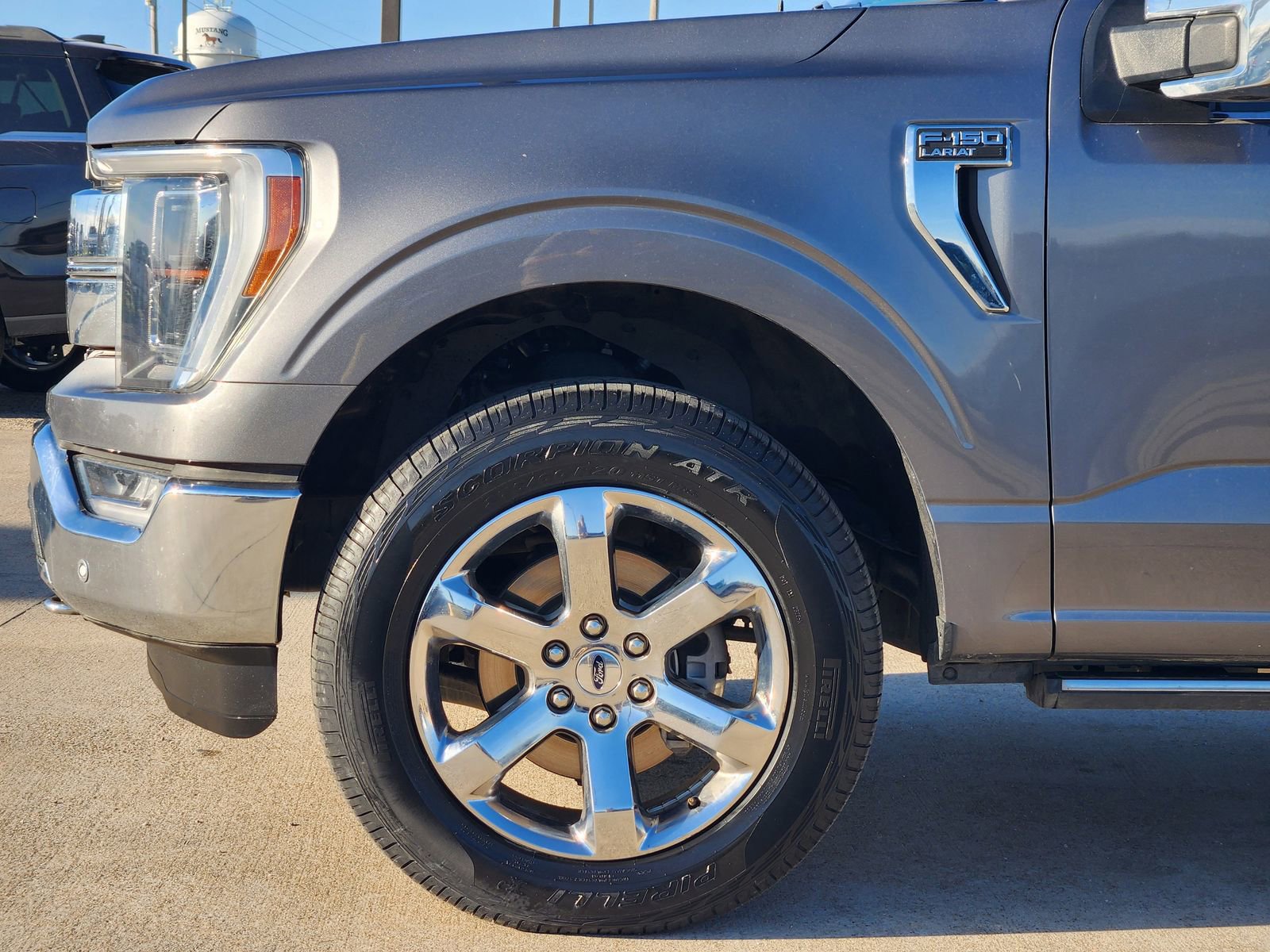 Used 2023 Ford F150 Lariat w/ Equipment Group 502A High image 9