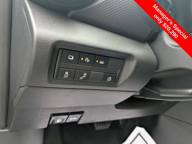 Certified 2025 Nissan Kicks Play S FWD image 17