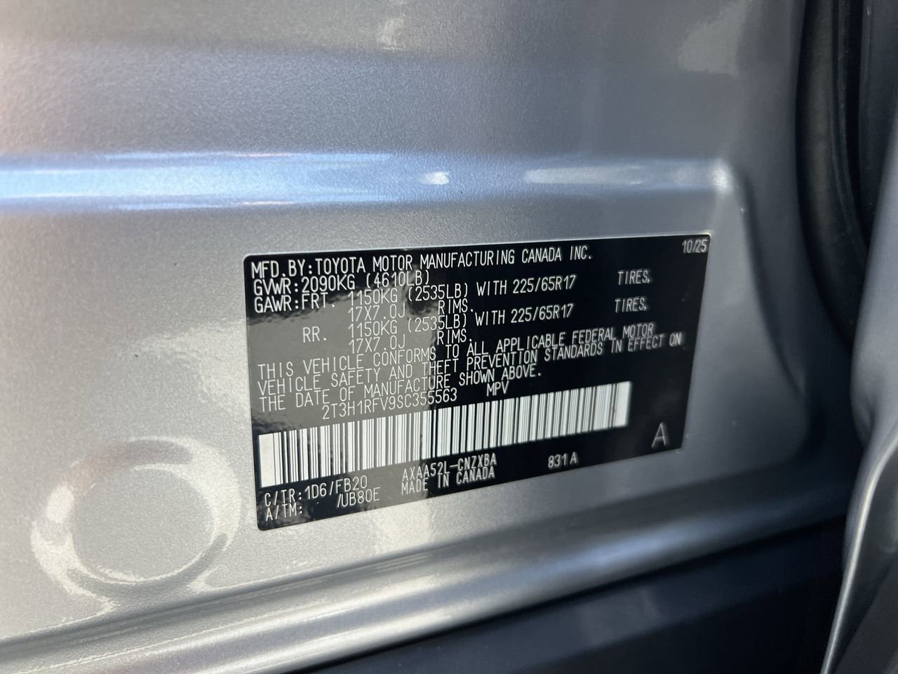 Used 2025 Toyota RAV4 LE FWD image 36