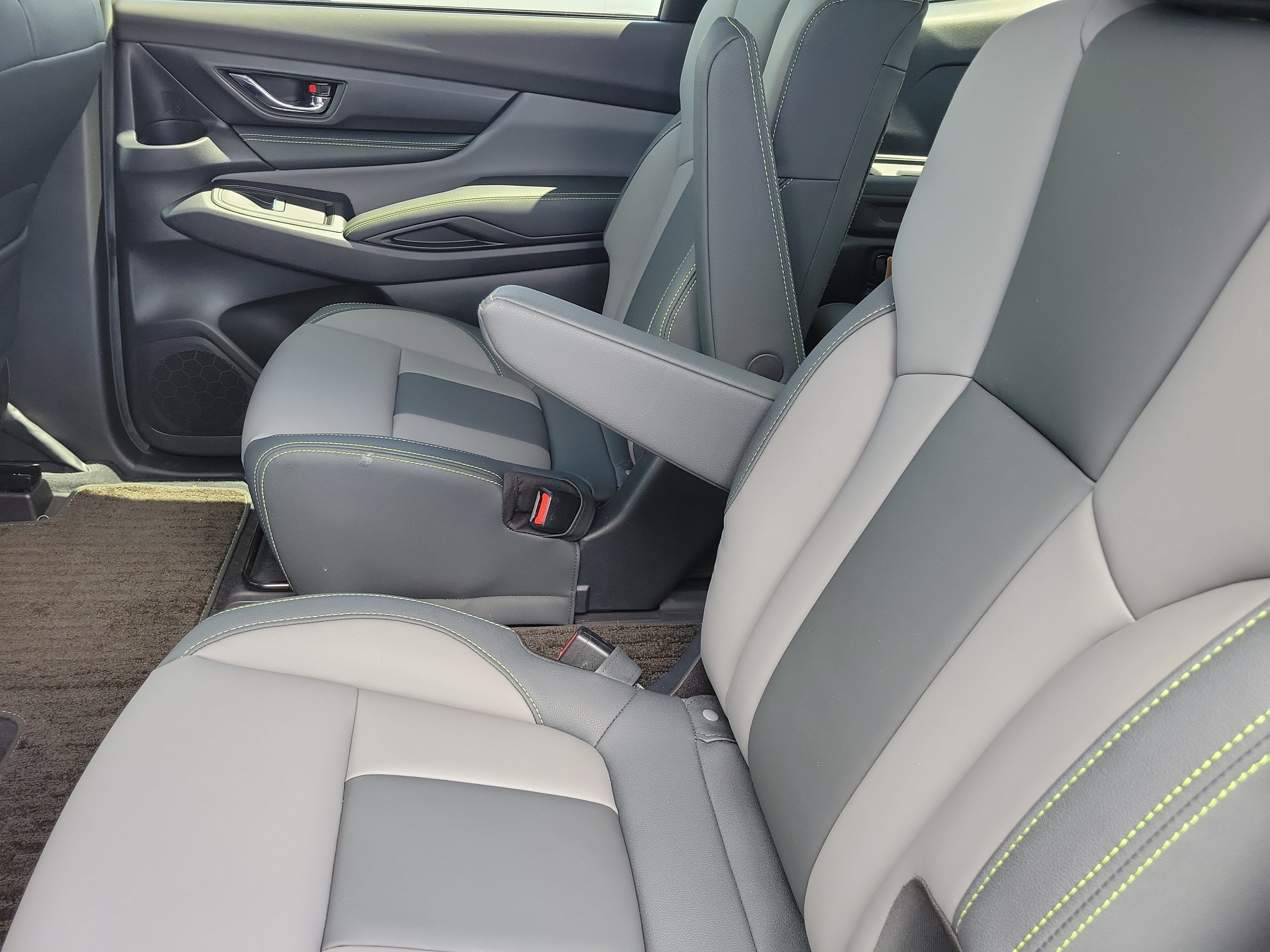Used 2024 Subaru Ascent Onyx Edition AWD/4WD image 12