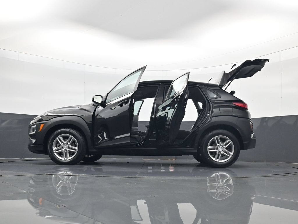 Used 2019 Hyundai Kona SE FWD image 35
