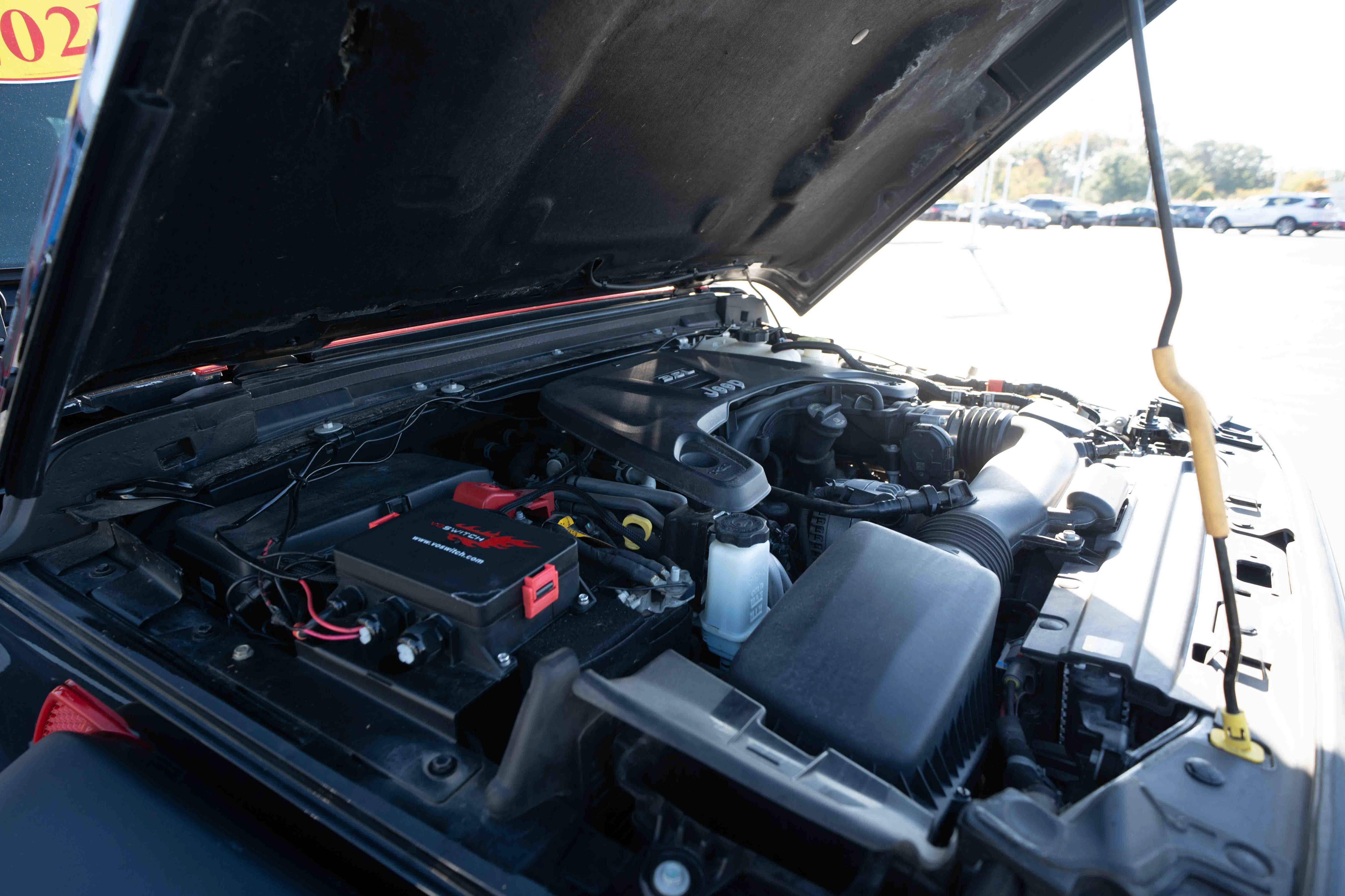 Used 2021 Jeep Gladiator Rubicon AWD/4WD image 31