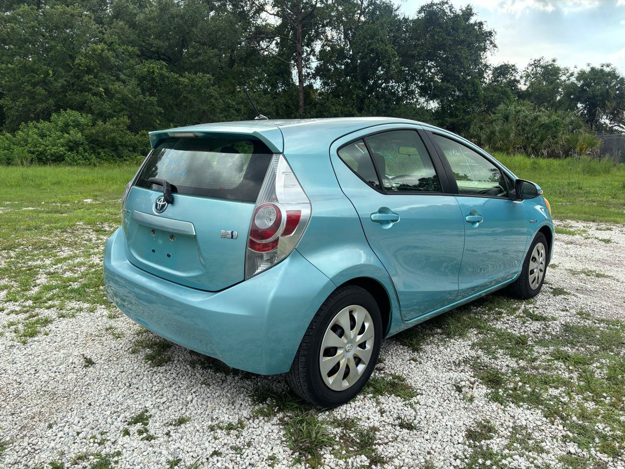 Used 2012 Toyota Prius C One FWD image 5