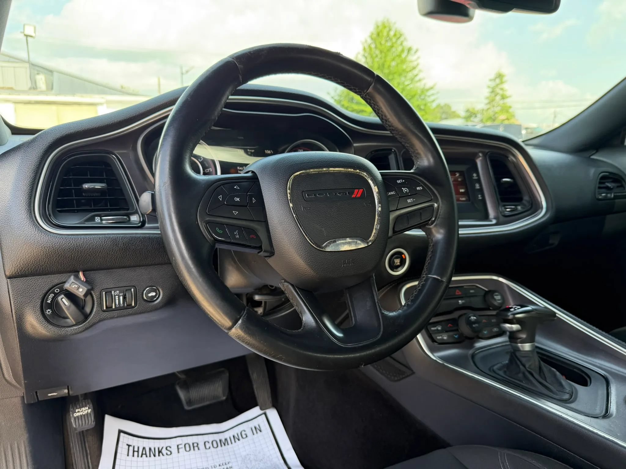 Used 2016 Dodge Challenger SXT RWD image 9