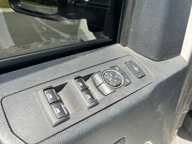 Used 2019 Ford F350 Platinum w/ Platinum Ultimate Package AWD/4WD image 17