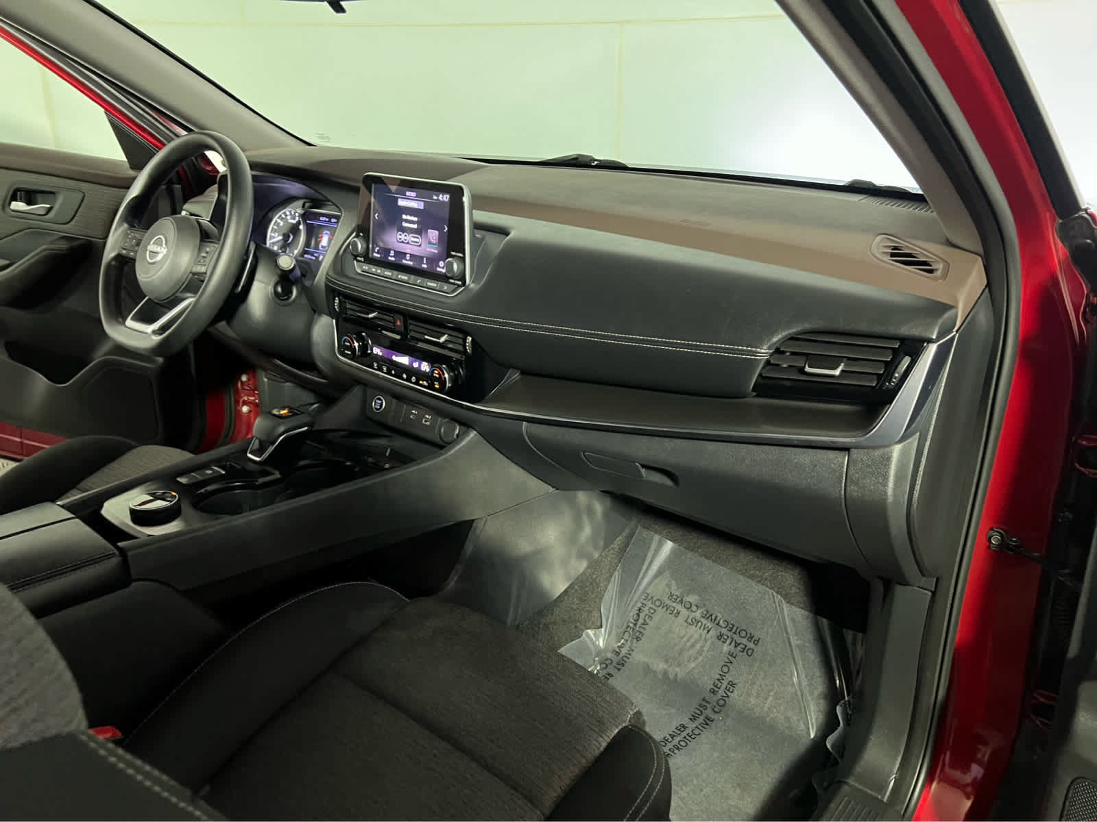 Certified 2022 Nissan Rogue SV AWD/4WD image 28