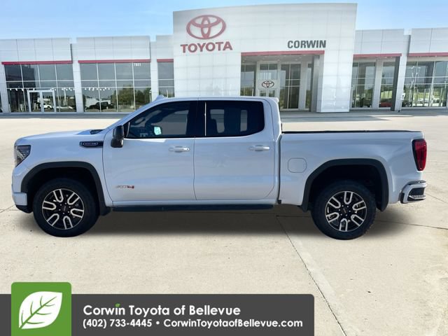 Used 2024 GMC Sierra 1500 AT4 w/ Technology Package AWD/4WD image 3