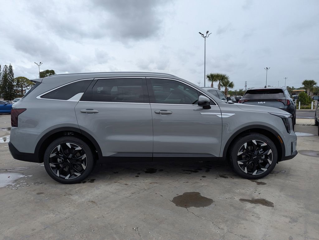 New 2026 Kia Sorento EX image 9