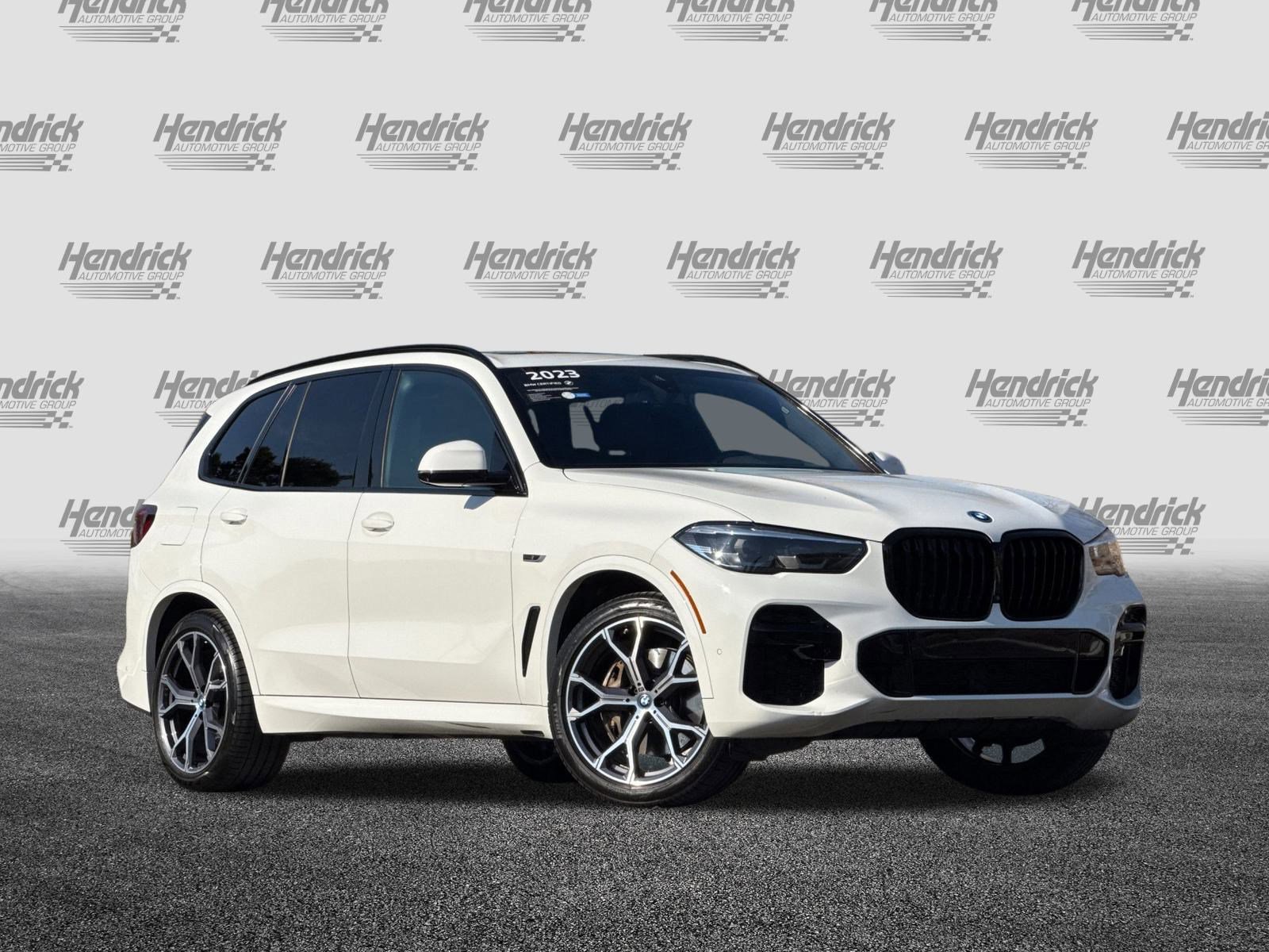 Certified 2023 BMW X5 xDrive45e w/ M Sport Package video 2