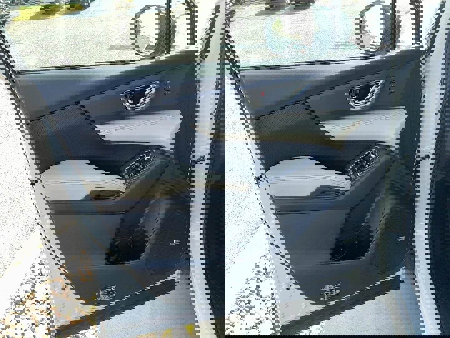 Certified 2024 Subaru Ascent Limited w/ Technology Package image 14