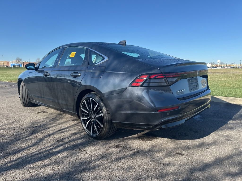 Used 2024 Honda Accord Touring image 10