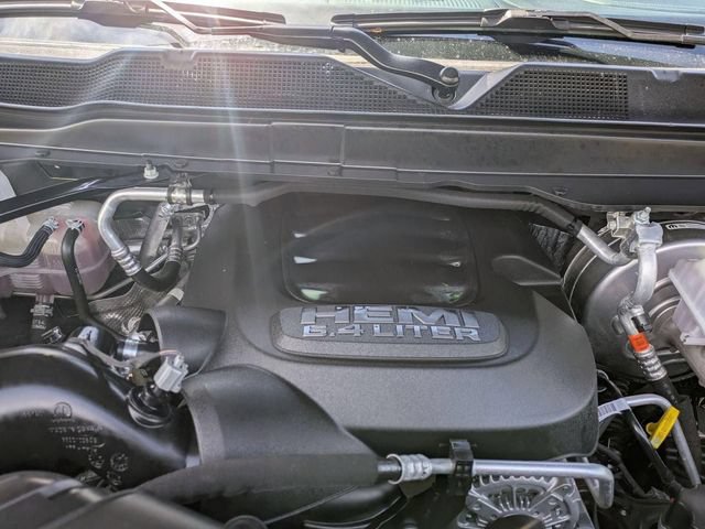 Used 2025 RAM 2500 Limited AWD/4WD image 32