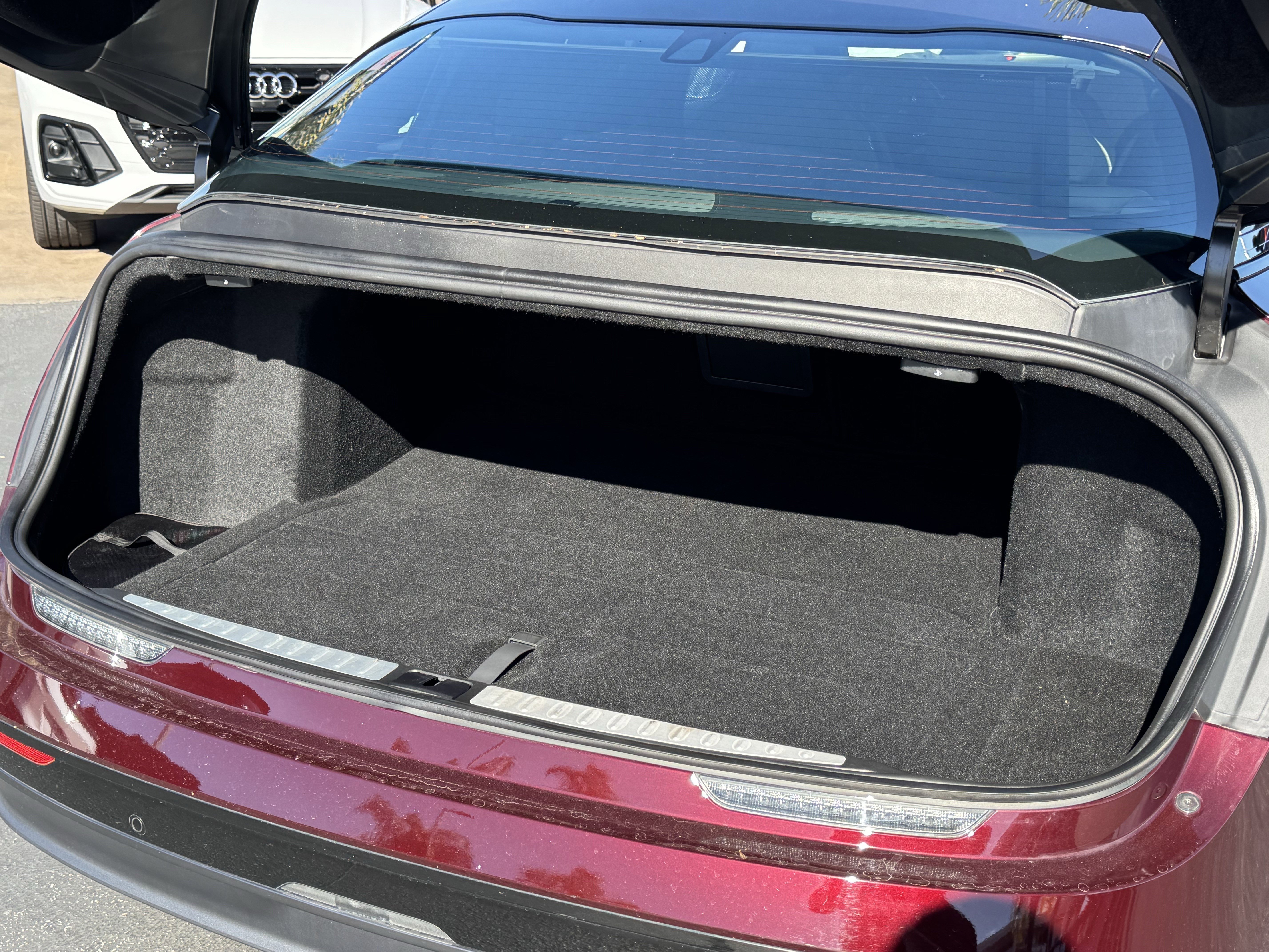 Used 2024 Lucid Air Touring image 43