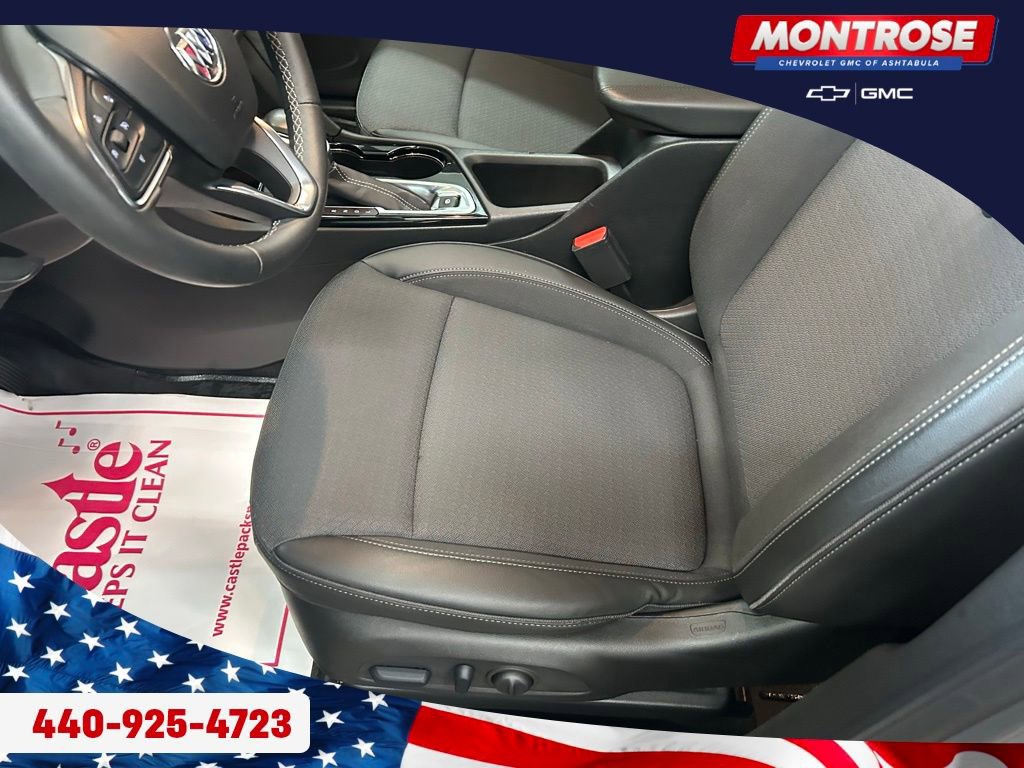 Used 2023 Buick Encore GX Select w/ Safety Package II AWD/4WD image 19