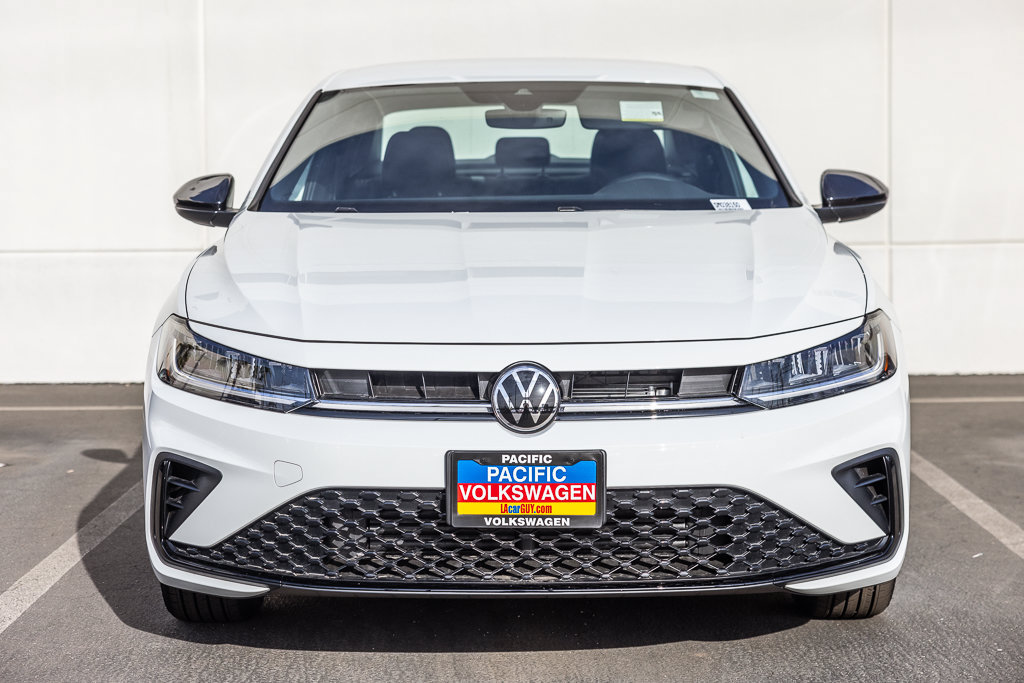 New 2027 Volkswagen Jetta Sport FWD image 2
