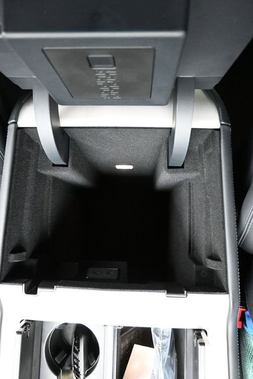 New 2026 Lincoln Navigator L Reserve w/ Jet Appearance Package image 20