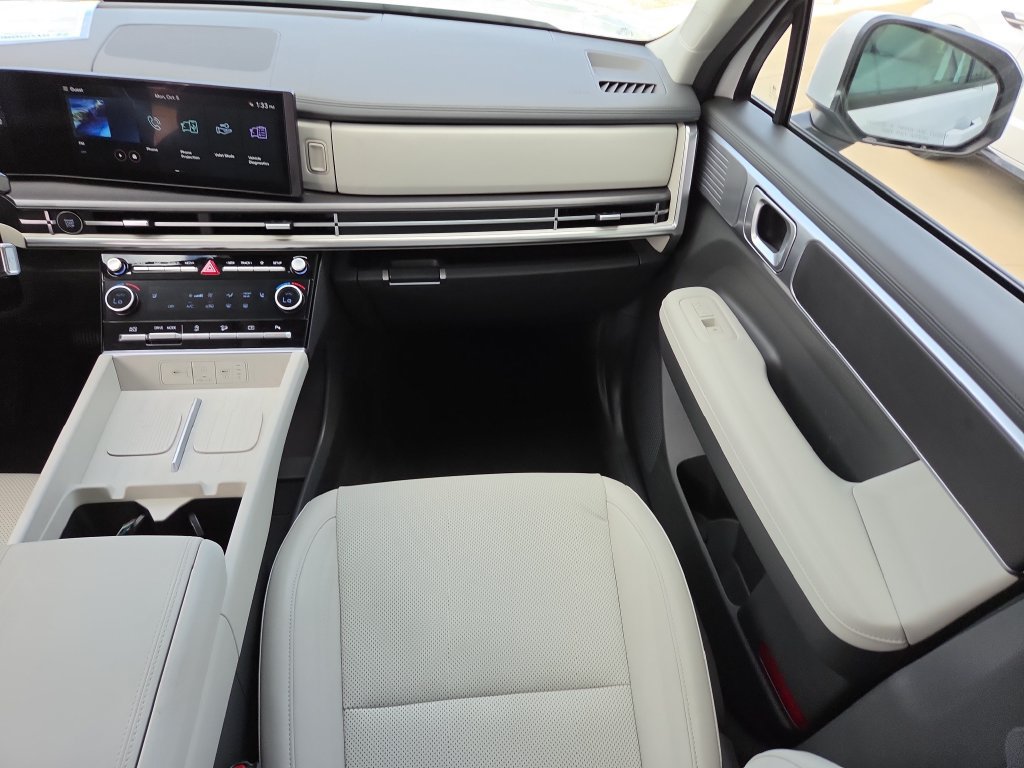 New 2026 Hyundai Santa Fe SEL FWD image 16