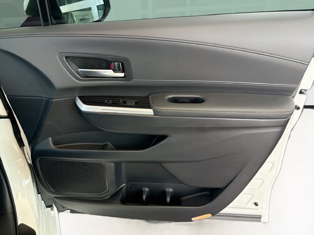 New 2026 Toyota Sienna XLE Woodland Edition AWD/4WD image 26