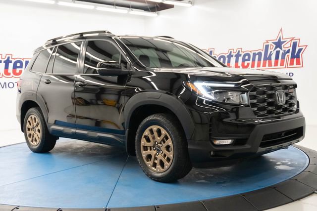 Certified 2023 Honda Passport TrailSport image 17