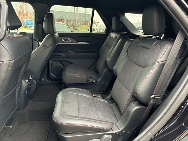 Used 2026 Ford Explorer ST image 13