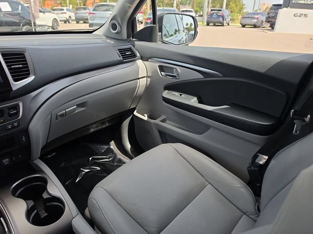 Used 2017 Honda Pilot EX-L image 10