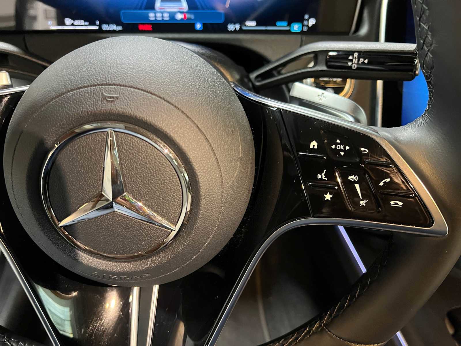 Used 2025 Mercedes-Benz E 350 4MATIC Sedan image 27