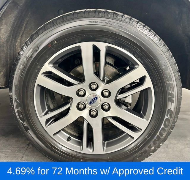 Used 2023 Ford Expedition XLT image 9