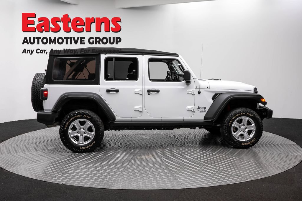 Used 2018 Jeep Wrangler Unlimited Sport S AWD/4WD image 4
