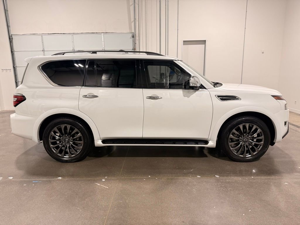 Used 2023 Nissan Armada Platinum w/ Captain's Chairs Package image 4