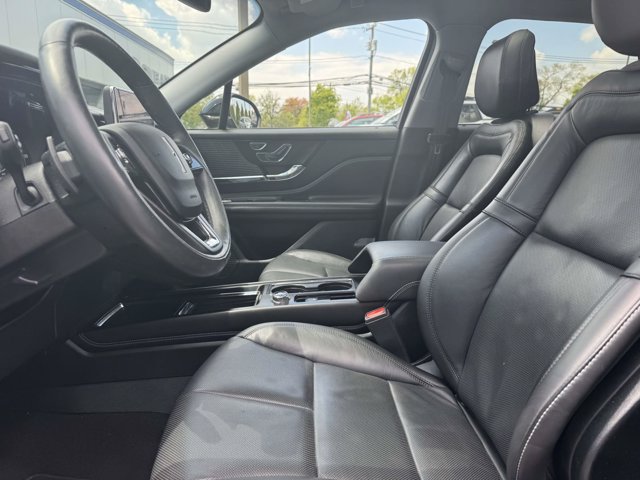 Used 2020 Lincoln Corsair AWD w/ Premium Package image 13