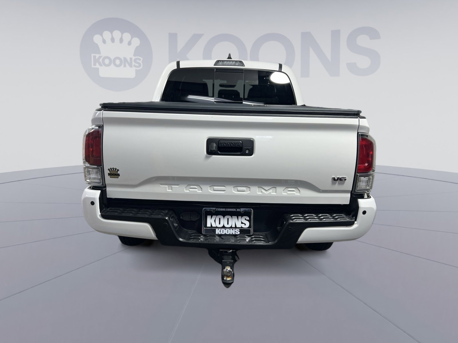 Used 2021 Toyota Tacoma TRD Off-Road w/ Technology Package image 5