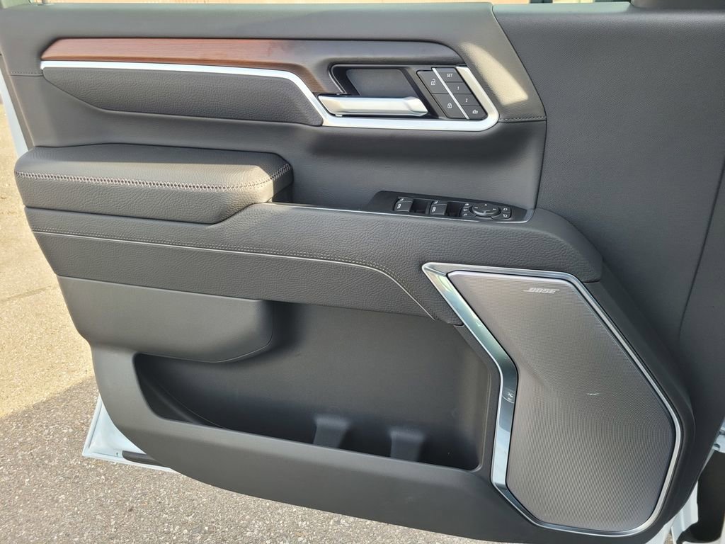 New 2026 GMC Sierra 2500 Denali w/ Denali Reserve Package image 24