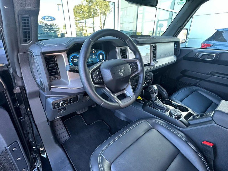 Used 2025 Ford Bronco Outer Banks w/ Sasquatch Package AWD/4WD image 10