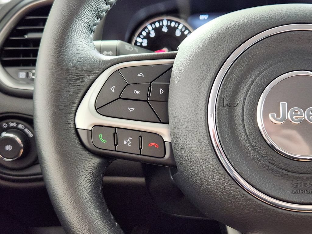 Used 2023 Jeep Renegade Limited AWD/4WD image 18