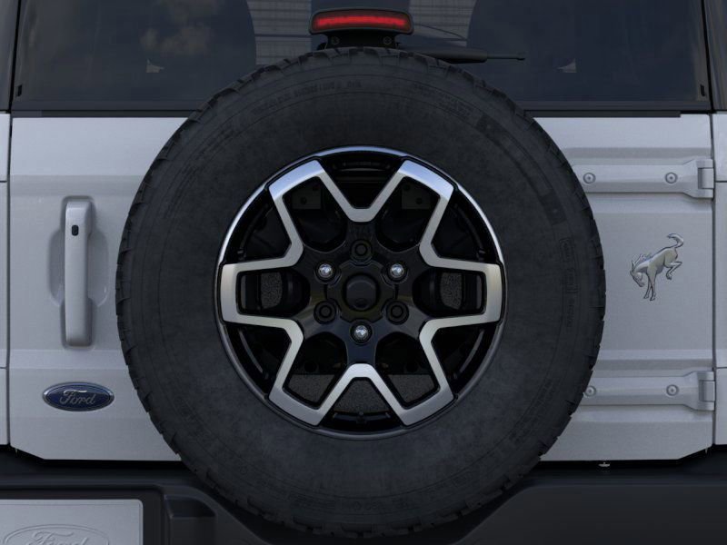 New 2025 Ford Bronco Outer Banks image 24