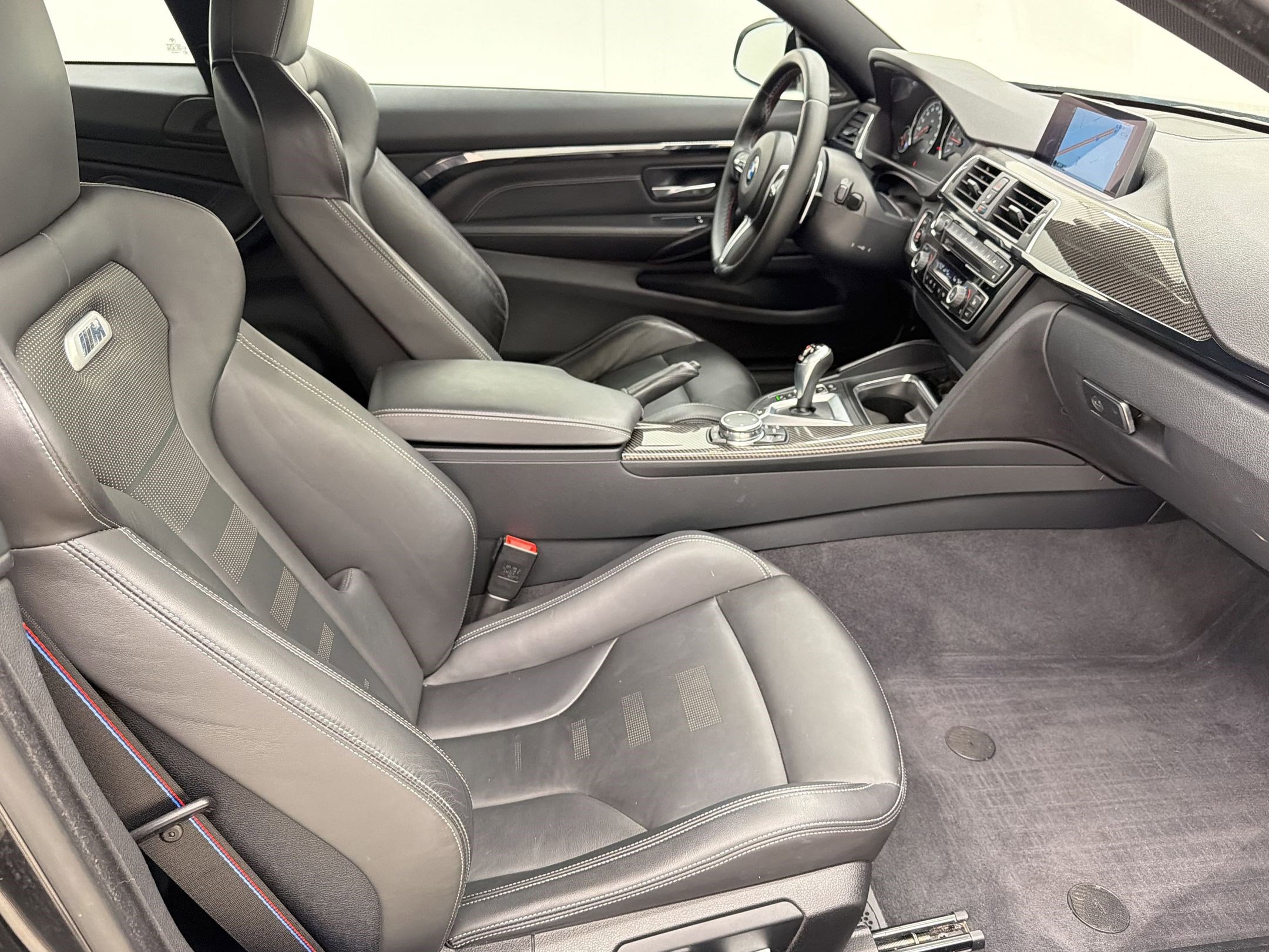 Used 2016 BMW M4 Coupe RWD image 30