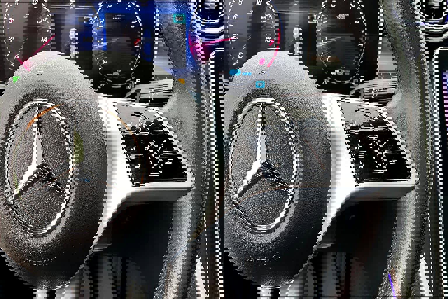 Used 2022 Mercedes-Benz C 300 Sedan w/ Exclusive Trim Package image 25