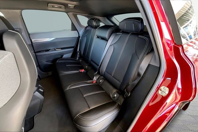 New 2026 Cadillac Optiq Luxury 1 RWD image 11