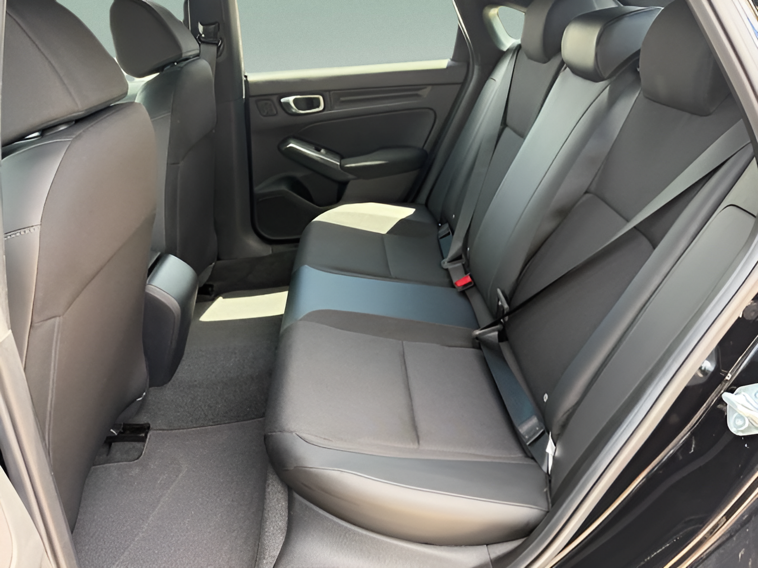 Used 2025 Honda Civic Sport image 21