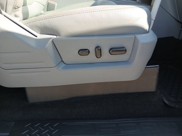 Used 2013 Ford F150 Lariat w/ Luxury Equipment Group AWD/4WD image 37