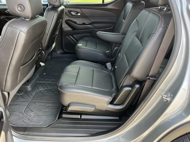 Used 2023 Chevrolet Traverse RS w/ LPO, Floor Liner Package FWD image 20