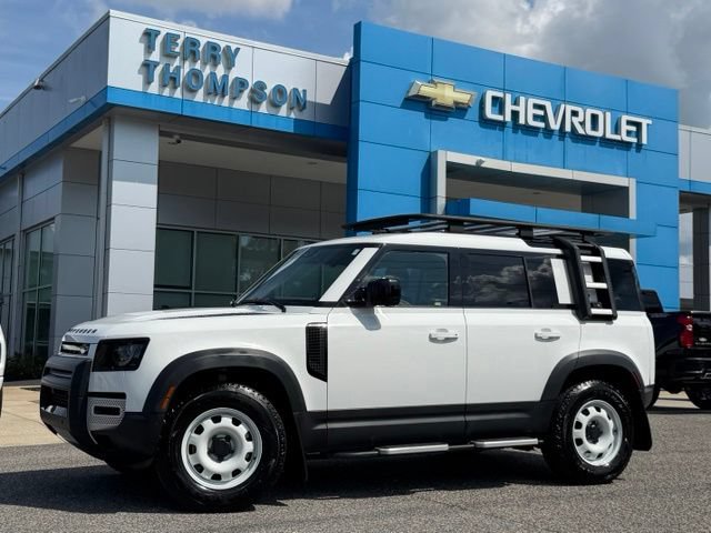 Used 2023 Land Rover Defender 110 S AWD/4WD image 1