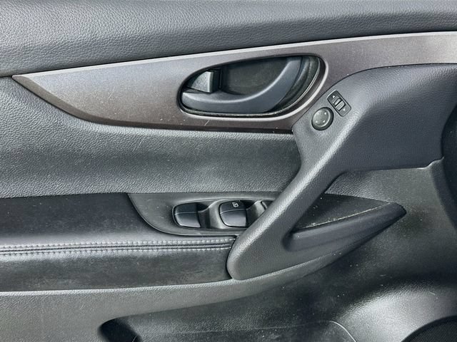 Used 2020 Nissan Rogue Sport S w/ Appearance Package AWD/4WD image 21
