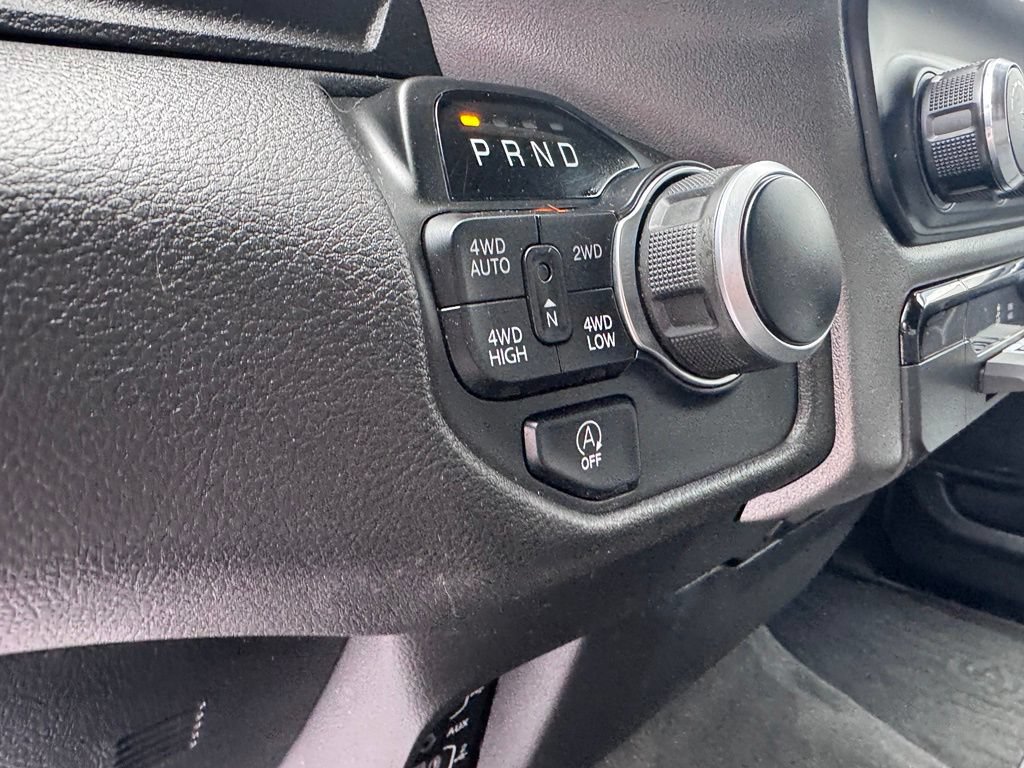 Used 2021 RAM 1500 Big Horn AWD/4WD image 16