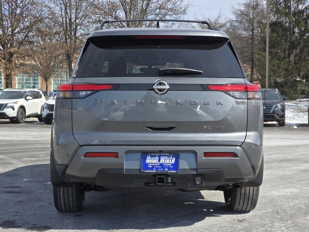 New 2026 Nissan Pathfinder SL image 9