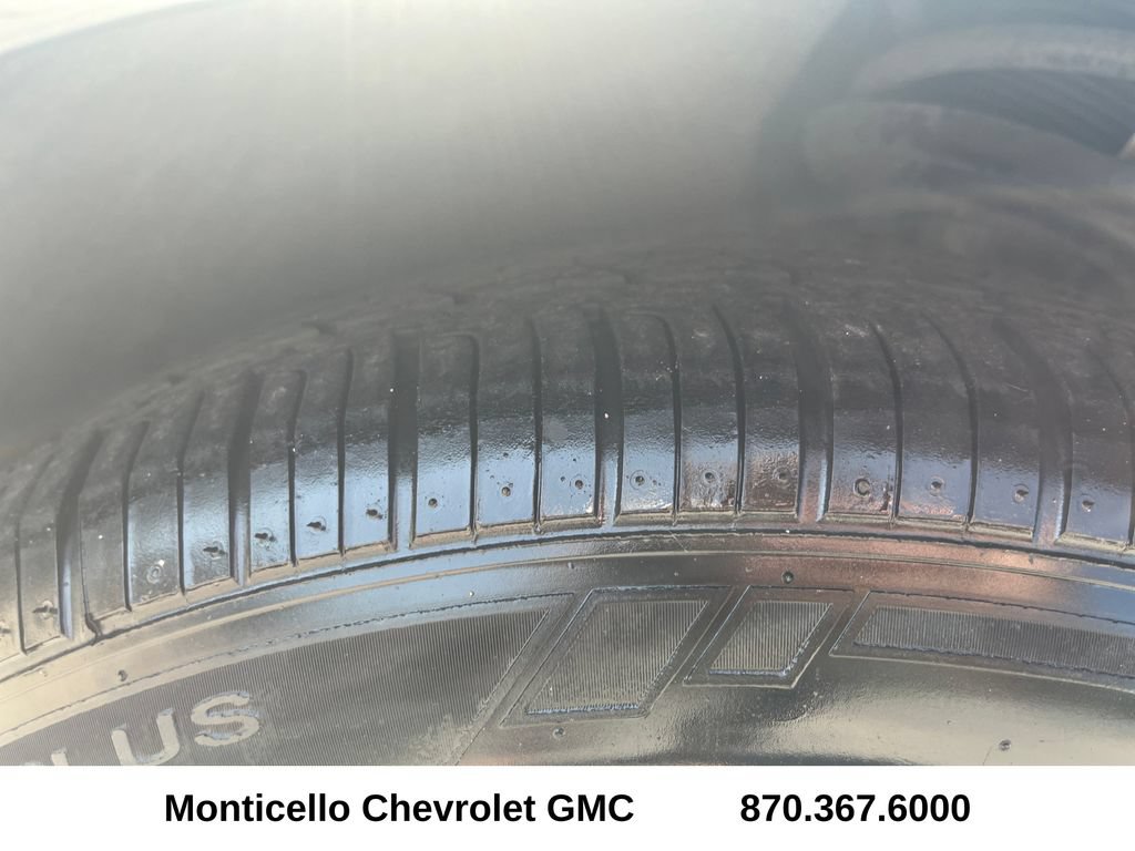 Used 2023 Chevrolet Malibu LS FWD image 27