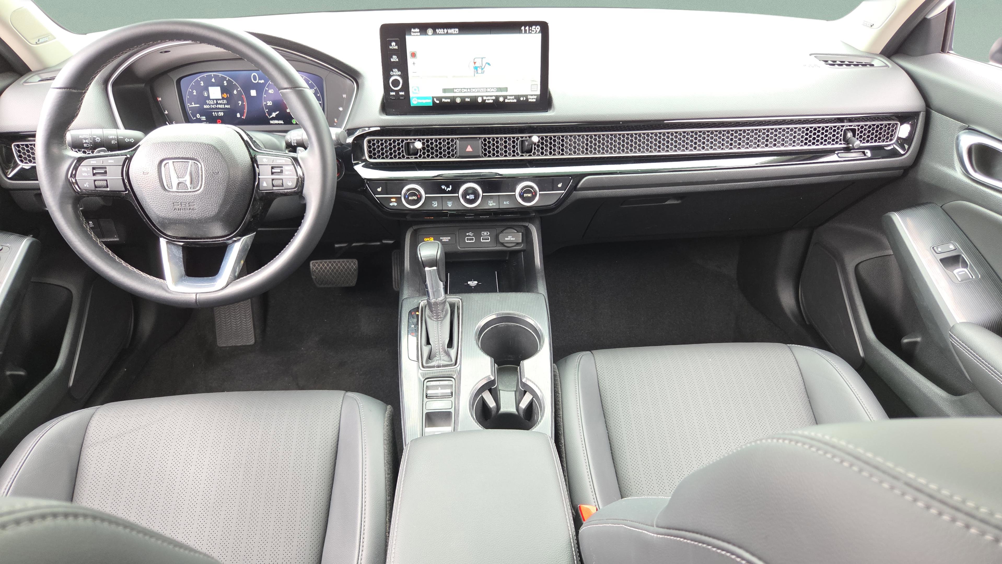 Used 2023 Honda Civic Touring image 15